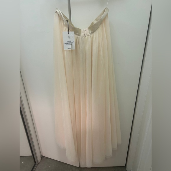 NWT Reformation Prisca Skirt Size XS Ivory - Picture 7 of 11